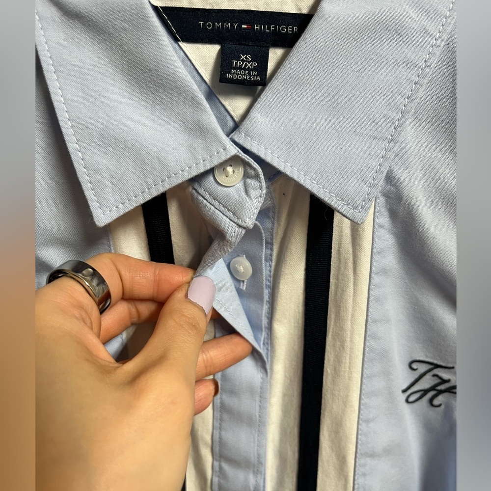 Tommy Hilfiger Classic Fit Blue Black White Striped Button Down Oxford XS